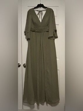 Elegant Olive Green Maxi Dress with Flutter Sleeves